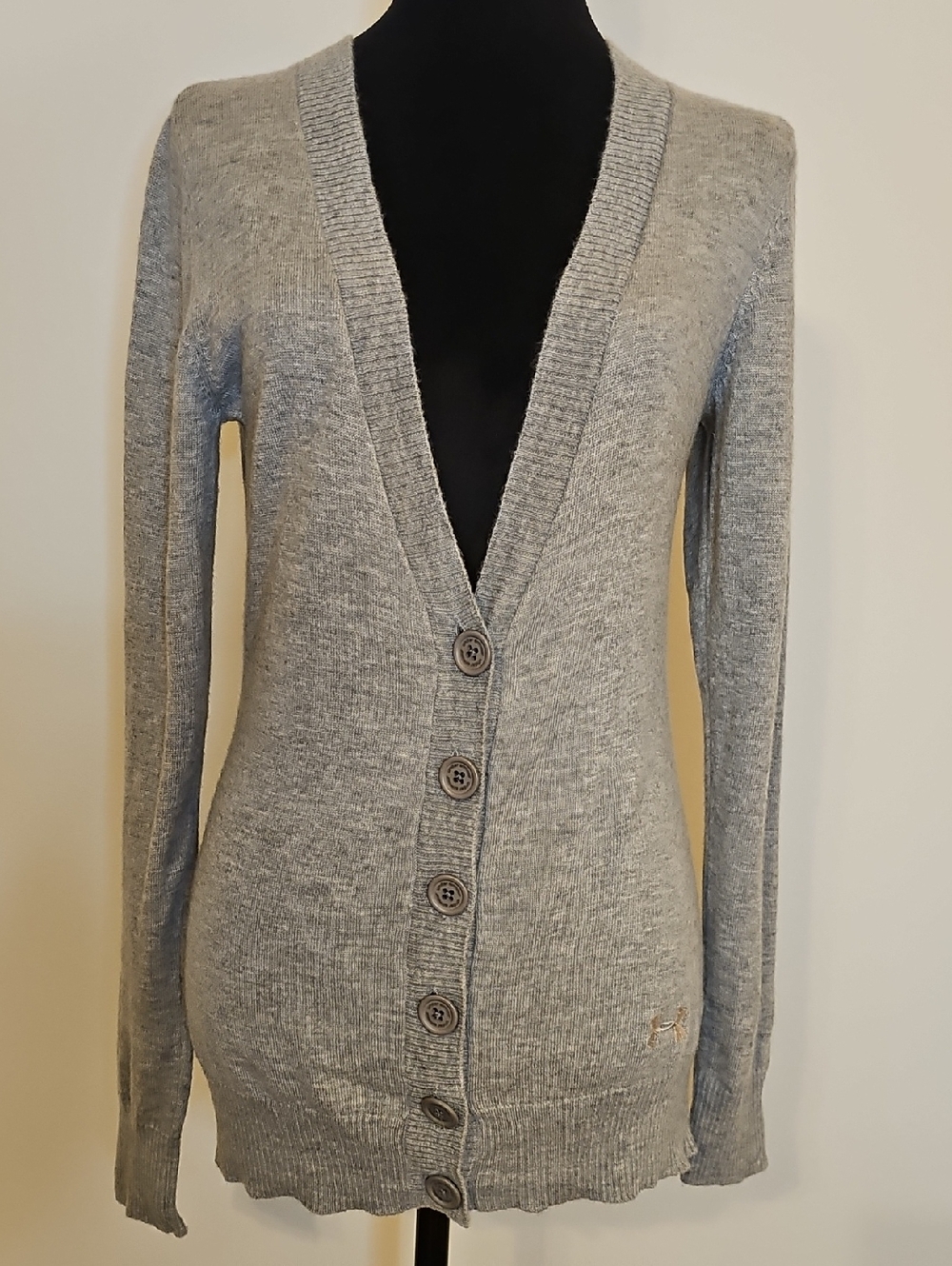 Under Armour Light Gray V-Neck Button Cardigan